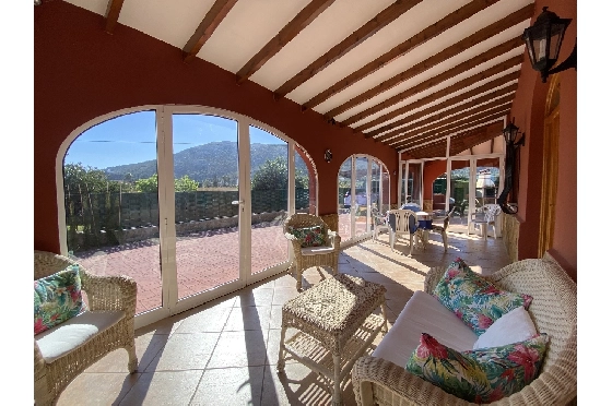 Finca in Pedreguer(Campo) zu verkaufen, Woongedeelte 150 m², Bouwjaar 1980, Zustand gepflegt, Klimaanlage, Grondstuk 700 m², 4 Slaapkamers, 2 Badkamers, Pool, ref.: GC-0322-7