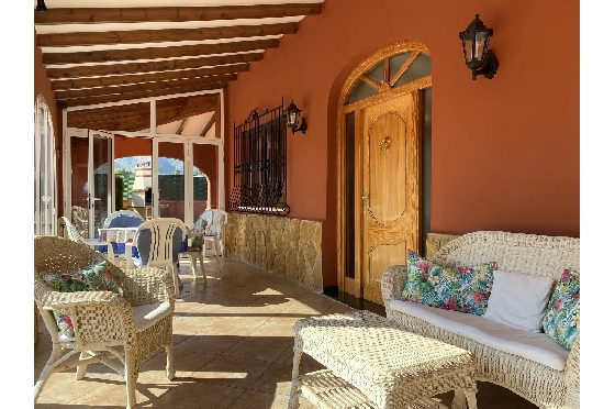 Finca in Pedreguer(Campo) zu verkaufen, Woongedeelte 150 m², Bouwjaar 1980, Zustand gepflegt, Klimaanlage, Grondstuk 700 m², 4 Slaapkamers, 2 Badkamers, Pool, ref.: GC-0322-9