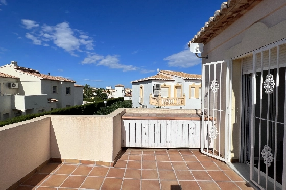 Reihenhaus in Denia(Las Marinas) zur Ferienvermietung, Woongedeelte 98 m², Bouwjaar 2001, Zustand gepflegt, + KLIMA, Klimaanlage, 2 Slaapkamers, 2 Badkamers, Pool, ref.: T-0222-22