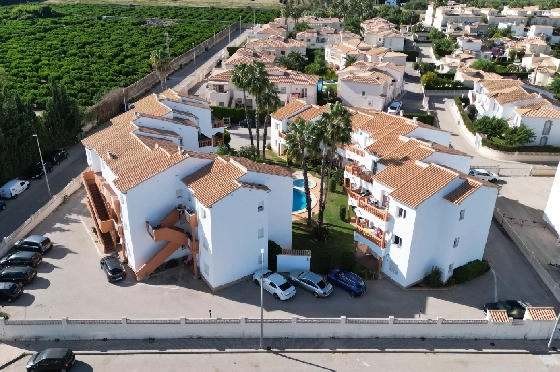 Reihenhaus in Denia(Las Marinas) zur Ferienvermietung, Woongedeelte 98 m², Bouwjaar 2001, Zustand gepflegt, + KLIMA, Klimaanlage, 2 Slaapkamers, 2 Badkamers, Pool, ref.: T-0222-26