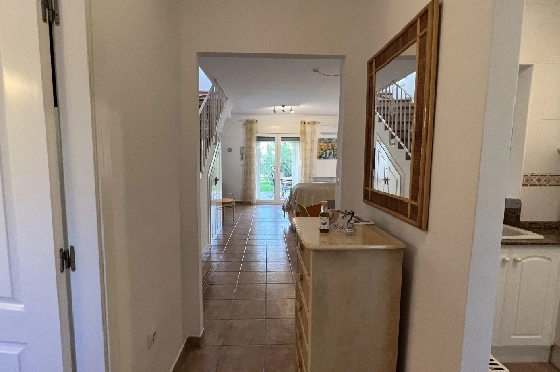 Reihenhaus in Denia(Las Marinas) zur Ferienvermietung, Woongedeelte 98 m², Bouwjaar 2001, Zustand gepflegt, + KLIMA, Klimaanlage, 2 Slaapkamers, 2 Badkamers, Pool, ref.: T-0222-3