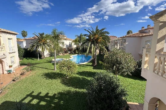 Reihenhaus in Denia(Las Marinas) zur Ferienvermietung, Woongedeelte 98 m², Bouwjaar 2001, Zustand gepflegt, + KLIMA, Klimaanlage, 2 Slaapkamers, 2 Badkamers, Pool, ref.: T-0222-30