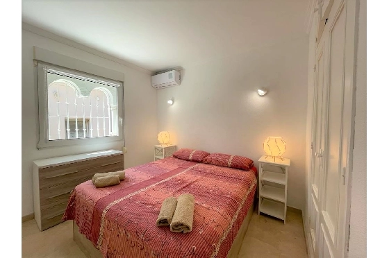 Villa in Denia zur Ferienvermietung, Woongedeelte 80 m², Bouwjaar 1994, Zustand gepflegt, + KLIMA, Klimaanlage, 2 Slaapkamers, 2 Badkamers, Pool, ref.: T-0322-10