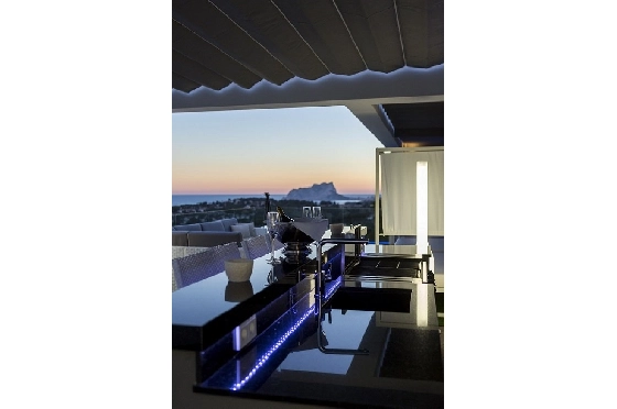 Villa in Moraira zu verkaufen, Woongedeelte 400 m², Klimaanlage, 4 Slaapkamers, 5 Badkamers, Pool, ref.: BS-6948493-6