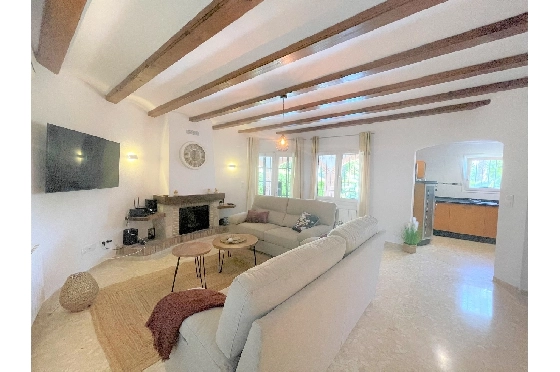 Villa in Denia(Montgo) zur Ferienvermietung, Woongedeelte 220 m², Bouwjaar 1997, Zustand gepflegt, + Zentralheizung, Klimaanlage, Grondstuk 915 m², 3 Slaapkamers, 3 Badkamers, Pool, ref.: T-0422-15
