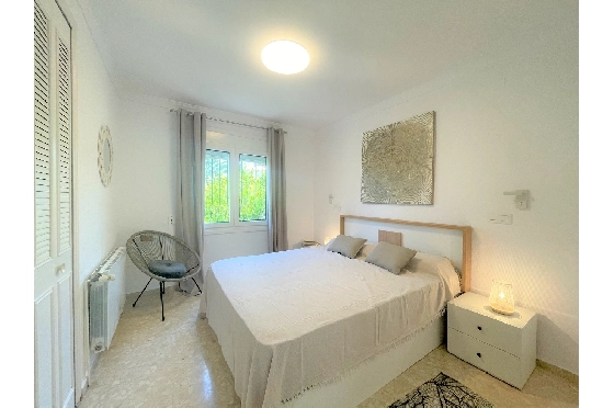Villa in Denia(Montgo) zur Ferienvermietung, Woongedeelte 220 m², Bouwjaar 1997, Zustand gepflegt, + Zentralheizung, Klimaanlage, Grondstuk 915 m², 3 Slaapkamers, 3 Badkamers, Pool, ref.: T-0422-17