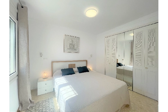 Villa in Denia(Montgo) zur Ferienvermietung, Woongedeelte 220 m², Bouwjaar 1997, Zustand gepflegt, + Zentralheizung, Klimaanlage, Grondstuk 915 m², 3 Slaapkamers, 3 Badkamers, Pool, ref.: T-0422-18
