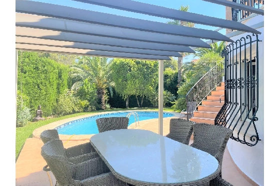 Villa in Denia(Montgo) zur Ferienvermietung, Woongedeelte 220 m², Bouwjaar 1997, Zustand gepflegt, + Zentralheizung, Klimaanlage, Grondstuk 915 m², 3 Slaapkamers, 3 Badkamers, Pool, ref.: T-0422-8