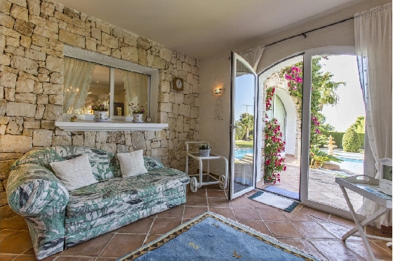 Villa in Benissa zu verkaufen, Woongedeelte 700 m², Bouwjaar 1975, + Zentralheizung, Klimaanlage, Grondstuk 7096 m², 7 Slaapkamers, 4 Badkamers, Pool, ref.: BI-BE.H-861-19