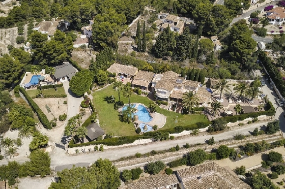 Villa in Benissa zu verkaufen, Woongedeelte 700 m², Bouwjaar 1975, + Zentralheizung, Klimaanlage, Grondstuk 7096 m², 7 Slaapkamers, 4 Badkamers, Pool, ref.: BI-BE.H-861-3