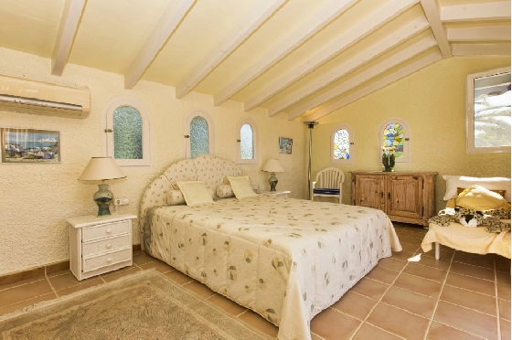 Villa in Benissa zu verkaufen, Woongedeelte 700 m², Bouwjaar 1975, + Zentralheizung, Klimaanlage, Grondstuk 7096 m², 7 Slaapkamers, 4 Badkamers, Pool, ref.: BI-BE.H-861-31