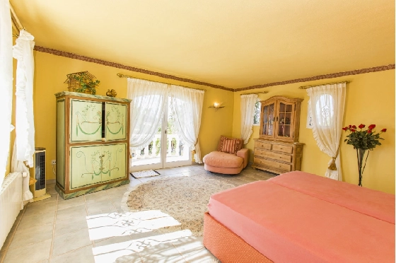 Villa in Benissa zu verkaufen, Woongedeelte 700 m², Bouwjaar 1975, + Zentralheizung, Klimaanlage, Grondstuk 7096 m², 7 Slaapkamers, 4 Badkamers, Pool, ref.: BI-BE.H-861-37