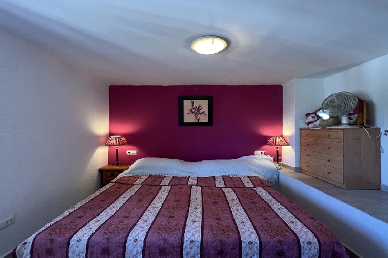 Villa in Pedreguer(Monte Solana) zu verkaufen, Woongedeelte 239 m², Bouwjaar 2005, + KLIMA, Klimaanlage, Grondstuk 873 m², 3 Slaapkamers, 3 Badkamers, Pool, ref.: SB-2222-11