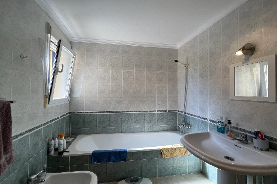 Villa in Pedreguer(Monte Solana) zu verkaufen, Woongedeelte 239 m², Bouwjaar 2005, + KLIMA, Klimaanlage, Grondstuk 873 m², 3 Slaapkamers, 3 Badkamers, Pool, ref.: SB-2222-20