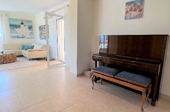 Villa in Denia(Les Galeretes) zur Ferienvermietung, Woongedeelte 215 m², Bouwjaar 1980, Zustand gepflegt, + Zentralheizung, Klimaanlage, Grondstuk 800 m², 3 Slaapkamers, 2 Badkamers, Pool, ref.: T-0822-14
