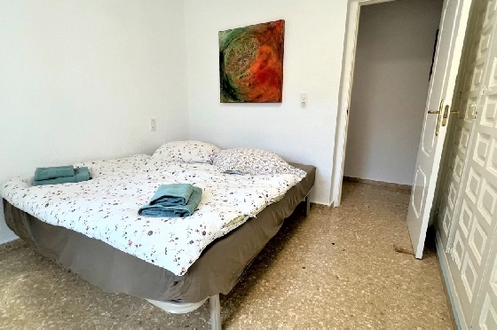 Villa in Denia(Les Galeretes) zur Ferienvermietung, Woongedeelte 215 m², Bouwjaar 1980, Zustand gepflegt, + Zentralheizung, Klimaanlage, Grondstuk 800 m², 3 Slaapkamers, 2 Badkamers, Pool, ref.: T-0822-17