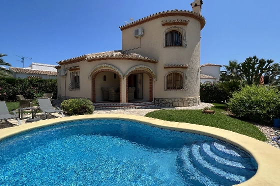 Villa in Els Poblets zur Ferienvermietung, Woongedeelte 107 m², Bouwjaar 1998, Zustand gepflegt, + KLIMA, Klimaanlage, Grondstuk 400 m², 3 Slaapkamers, 2 Badkamers, Pool, ref.: T-0223-1