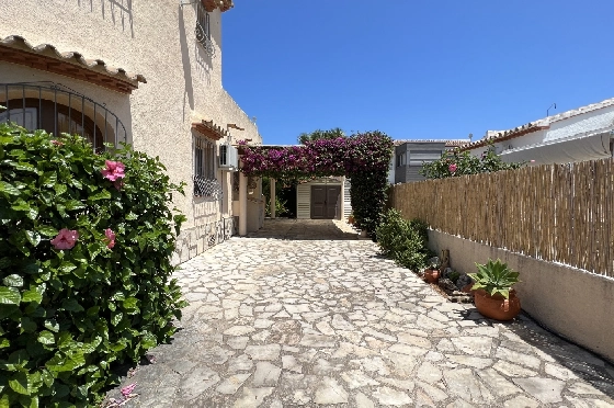 Villa in Els Poblets zur Ferienvermietung, Woongedeelte 107 m², Bouwjaar 1998, Zustand gepflegt, + KLIMA, Klimaanlage, Grondstuk 400 m², 3 Slaapkamers, 2 Badkamers, Pool, ref.: T-0223-11