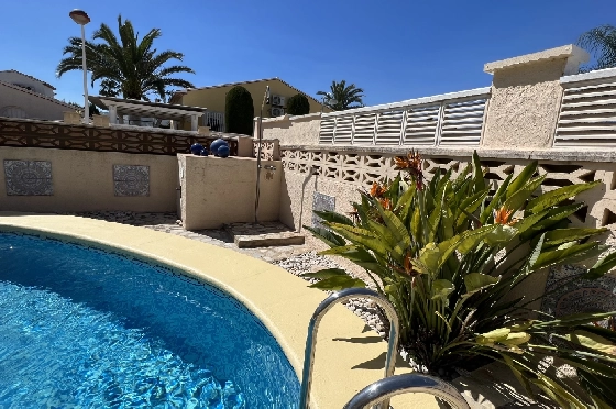 Villa in Els Poblets zur Ferienvermietung, Woongedeelte 107 m², Bouwjaar 1998, Zustand gepflegt, + KLIMA, Klimaanlage, Grondstuk 400 m², 3 Slaapkamers, 2 Badkamers, Pool, ref.: T-0223-14
