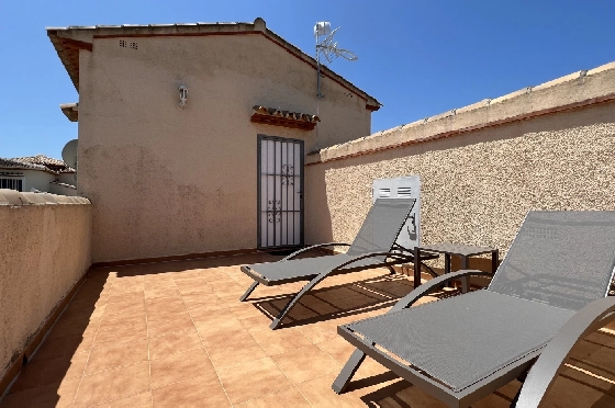 Villa in Els Poblets zur Ferienvermietung, Woongedeelte 107 m², Bouwjaar 1998, Zustand gepflegt, + KLIMA, Klimaanlage, Grondstuk 400 m², 3 Slaapkamers, 2 Badkamers, Pool, ref.: T-0223-8