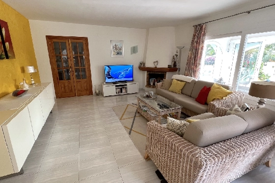 Villa in Javea zu verkaufen, Woongedeelte 180 m², Bouwjaar 1991, Zustand gepflegt, + Zentralheizung, Klimaanlage, Grondstuk 1013 m², 3 Slaapkamers, 2 Badkamers, Pool, ref.: AS-4222-15