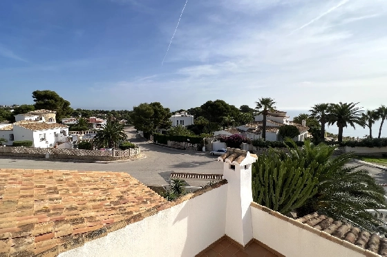 Villa in Javea zu verkaufen, Woongedeelte 180 m², Bouwjaar 1991, Zustand gepflegt, + Zentralheizung, Klimaanlage, Grondstuk 1013 m², 3 Slaapkamers, 2 Badkamers, Pool, ref.: AS-4222-25