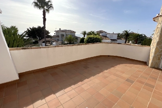 Villa in Javea zu verkaufen, Woongedeelte 180 m², Bouwjaar 1991, Zustand gepflegt, + Zentralheizung, Klimaanlage, Grondstuk 1013 m², 3 Slaapkamers, 2 Badkamers, Pool, ref.: AS-4222-28