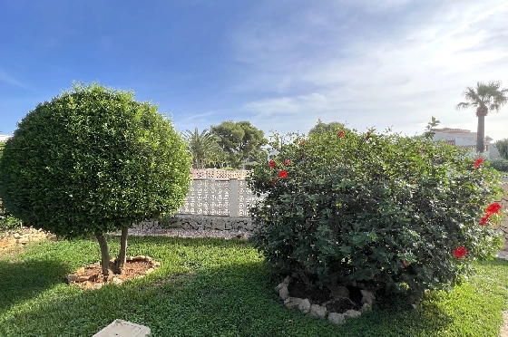 Villa in Javea zu verkaufen, Woongedeelte 180 m², Bouwjaar 1991, Zustand gepflegt, + Zentralheizung, Klimaanlage, Grondstuk 1013 m², 3 Slaapkamers, 2 Badkamers, Pool, ref.: AS-4222-29