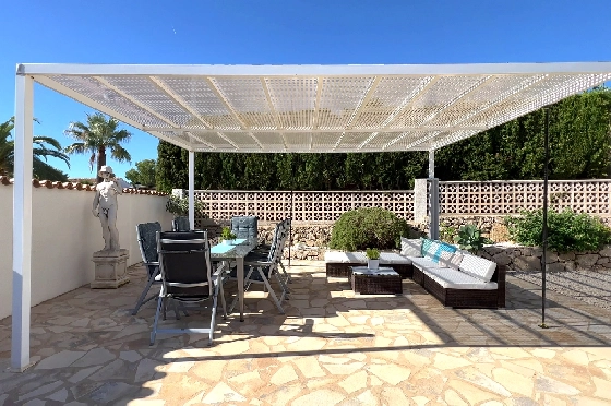Villa in Javea zu verkaufen, Woongedeelte 180 m², Bouwjaar 1991, Zustand gepflegt, + Zentralheizung, Klimaanlage, Grondstuk 1013 m², 3 Slaapkamers, 2 Badkamers, Pool, ref.: AS-4222-7