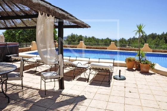 Villa in Benissa zu verkaufen, Woongedeelte 600 m², Bouwjaar 1900, Klimaanlage, Grondstuk 25000 m², 8 Slaapkamers, 9 Badkamers, Pool, ref.: NL-NLD1401-4