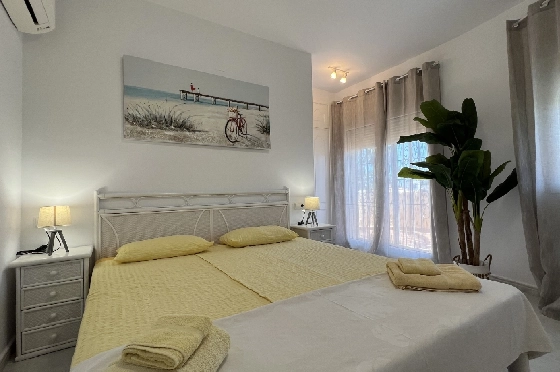Villa in Els Poblets zur Ferienvermietung, Woongedeelte 134 m², Bouwjaar 2001, Zustand gepflegt, + KLIMA, Klimaanlage, Grondstuk 413 m², 2 Slaapkamers, 2 Badkamers, Pool, ref.: T-0523-12
