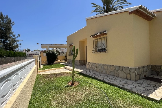 Villa in Els Poblets zur Ferienvermietung, Woongedeelte 134 m², Bouwjaar 2001, Zustand gepflegt, + KLIMA, Klimaanlage, Grondstuk 413 m², 2 Slaapkamers, 2 Badkamers, Pool, ref.: T-0523-20