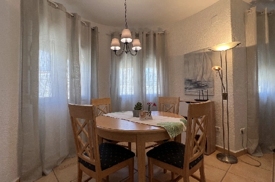 Villa in Els Poblets zur Ferienvermietung, Woongedeelte 134 m², Bouwjaar 2001, Zustand gepflegt, + KLIMA, Klimaanlage, Grondstuk 413 m², 2 Slaapkamers, 2 Badkamers, Pool, ref.: T-0523-6