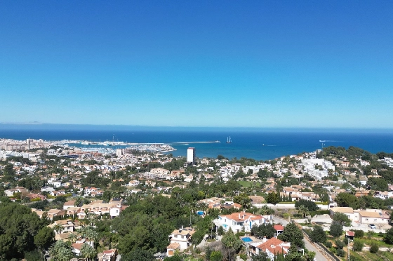 Villa in Denia zur Ferienvermietung, Woongedeelte 133 m², Bouwjaar 1999, Zustand gepflegt, + Fussbodenheizung, Klimaanlage, Grondstuk 585 m², 3 Slaapkamers, 3 Badkamers, Pool, ref.: T-1023-26