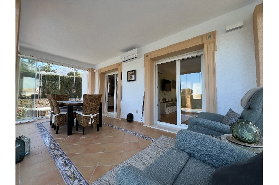 Villa in Denia zur Ferienvermietung, Woongedeelte 133 m², Bouwjaar 1999, Zustand gepflegt, + Fussbodenheizung, Klimaanlage, Grondstuk 585 m², 3 Slaapkamers, 3 Badkamers, Pool, ref.: T-1023-6