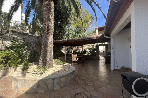 Villa in Pego-Monte Pego zu verkaufen, Woongedeelte 250 m², Bouwjaar 2004, Zustand gepflegt, + Zentralheizung, Klimaanlage, Grondstuk 2600 m², 5 Slaapkamers, 3 Badkamers, Pool, ref.: SB-1823-5