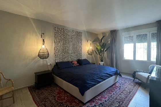 Villa in Pego-Monte Pego zu verkaufen, Woongedeelte 250 m², Bouwjaar 2004, Zustand gepflegt, + Zentralheizung, Klimaanlage, Grondstuk 2600 m², 5 Slaapkamers, 3 Badkamers, Pool, ref.: SB-1823-9
