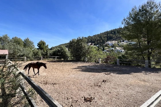 Finca in Orba zu verkaufen, Woongedeelte 300 m², Bouwjaar 2000, + Ofen, Grondstuk 17241 m², 4 Slaapkamers, 2 Badkamers, Pool, ref.: SB-2423-8