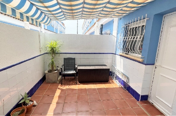Reihenhaus in Els Poblets zu verkaufen, Woongedeelte 132 m², Bouwjaar 2002, Klimaanlage, 2 Slaapkamers, 2 Badkamers, Pool, ref.: JS-1323-13