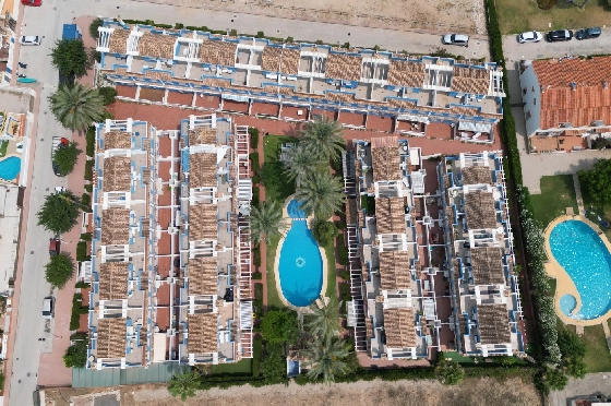 Reihenhaus in Els Poblets zu verkaufen, Woongedeelte 132 m², Bouwjaar 2002, Klimaanlage, 2 Slaapkamers, 2 Badkamers, Pool, ref.: JS-1323-17