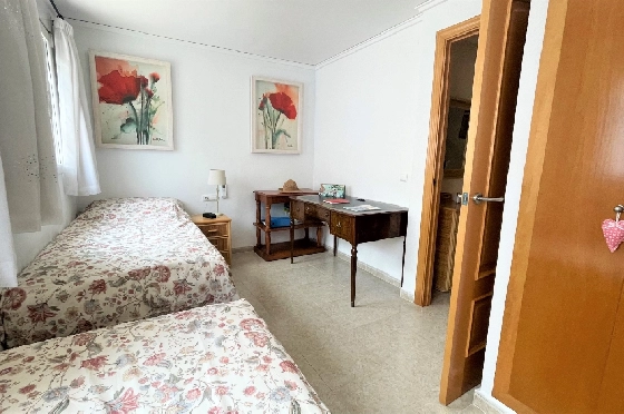 Reihenhaus in Els Poblets zu verkaufen, Woongedeelte 132 m², Bouwjaar 2002, Klimaanlage, 2 Slaapkamers, 2 Badkamers, Pool, ref.: JS-1323-21