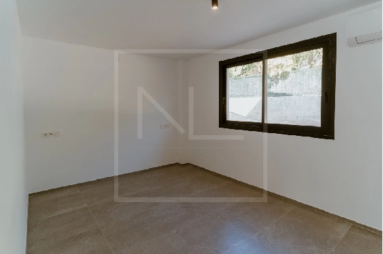 Villa in Javea zu verkaufen, Woongedeelte 200 m², Klimaanlage, Grondstuk 1000 m², Pool, ref.: NL-NLD1429-27