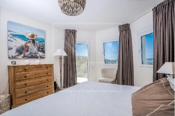 Villa in Javea zu verkaufen, Woongedeelte 242 m², + Fussbodenheizung, Klimaanlage, Grondstuk 1138 m², 4 Slaapkamers, 3 Badkamers, Pool, ref.: NL-NLD1455-28