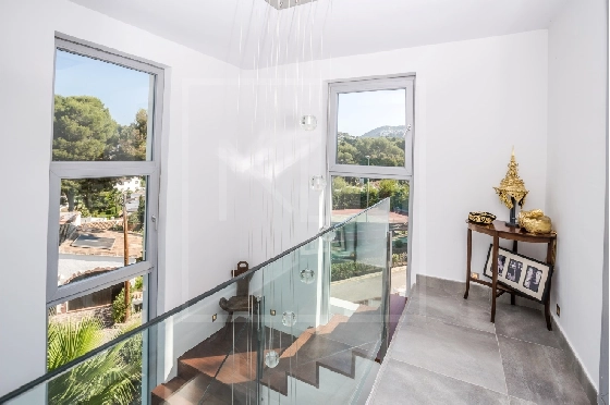 Villa in Moraira(Pla del Mar) zu verkaufen, Woongedeelte 283 m², Bouwjaar 1975, Klimaanlage, Grondstuk 840 m², 4 Slaapkamers, 4 Badkamers, Pool, ref.: NL-NLD1475-16