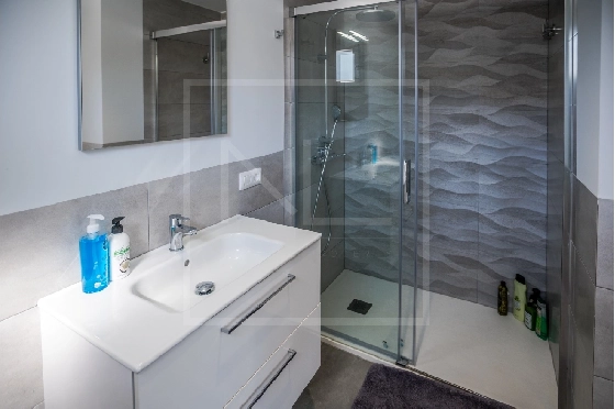 Villa in Moraira(Pla del Mar) zu verkaufen, Woongedeelte 283 m², Bouwjaar 1975, Klimaanlage, Grondstuk 840 m², 4 Slaapkamers, 4 Badkamers, Pool, ref.: NL-NLD1475-23