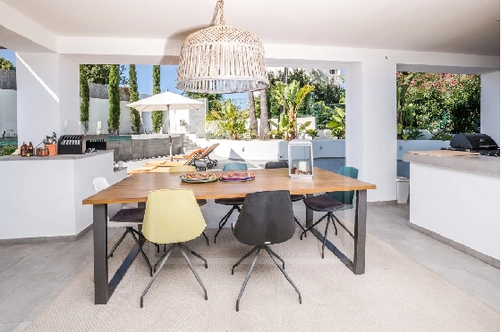 Villa in Moraira(Pla del Mar) zu verkaufen, Woongedeelte 283 m², Bouwjaar 1975, Klimaanlage, Grondstuk 840 m², 4 Slaapkamers, 4 Badkamers, Pool, ref.: NL-NLD1475-32