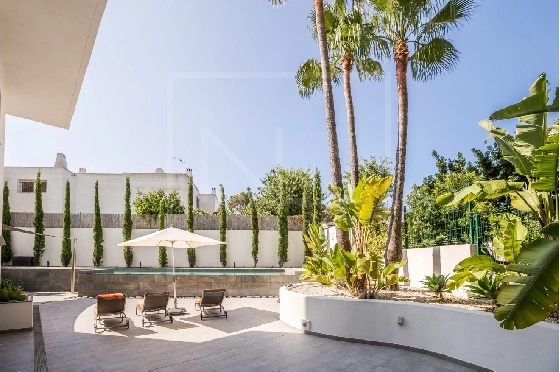 Villa in Moraira(Pla del Mar) zu verkaufen, Woongedeelte 283 m², Bouwjaar 1975, Klimaanlage, Grondstuk 840 m², 4 Slaapkamers, 4 Badkamers, Pool, ref.: NL-NLD1475-34