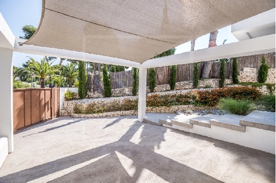 Villa in Moraira(Pla del Mar) zu verkaufen, Woongedeelte 283 m², Bouwjaar 1975, Klimaanlage, Grondstuk 840 m², 4 Slaapkamers, 4 Badkamers, Pool, ref.: NL-NLD1475-35