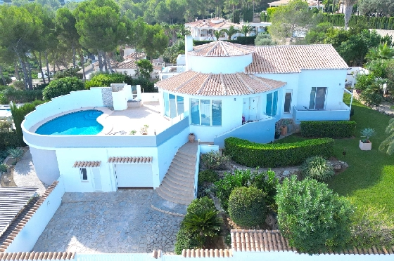 Villa in Denia(Marquesa 6) zu verkaufen, Woongedeelte 227 m², Bouwjaar 1995, Zustand modernisiert, + Zentralheizung, Klimaanlage, Grondstuk 913 m², 3 Slaapkamers, 2 Badkamers, Pool, ref.: AS-2423-1