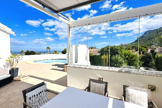 Villa in Denia(Marquesa 6) zu verkaufen, Woongedeelte 227 m², Bouwjaar 1995, Zustand modernisiert, + Zentralheizung, Klimaanlage, Grondstuk 913 m², 3 Slaapkamers, 2 Badkamers, Pool, ref.: AS-2423-20